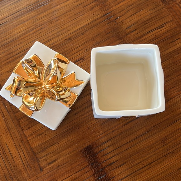 Elegant present box porcelain - Picture 3 of 7